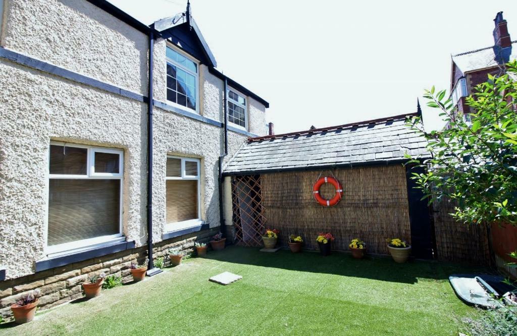 The Coach House Apartment ลิธึม เซนต์ แอนน์ส ภายนอก รูปภาพ