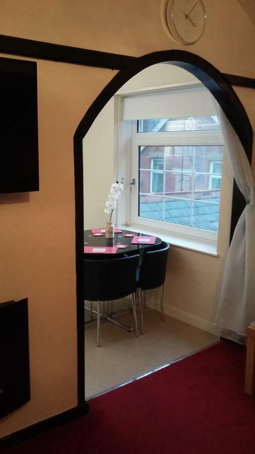 The Coach House Apartment ลิธึม เซนต์ แอนน์ส ภายนอก รูปภาพ